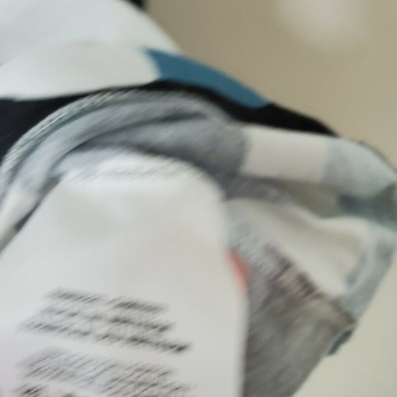 Nike Size L Blue Camo Tee T Shirt Cotton Soft - Picture 4 of 6